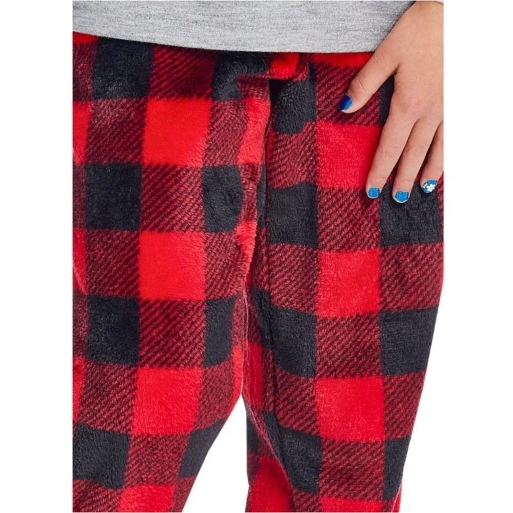 Holiday Time Pajama Set Christmas Reindeer Shirt Buffalo Plaid Pants Small‎ NEW